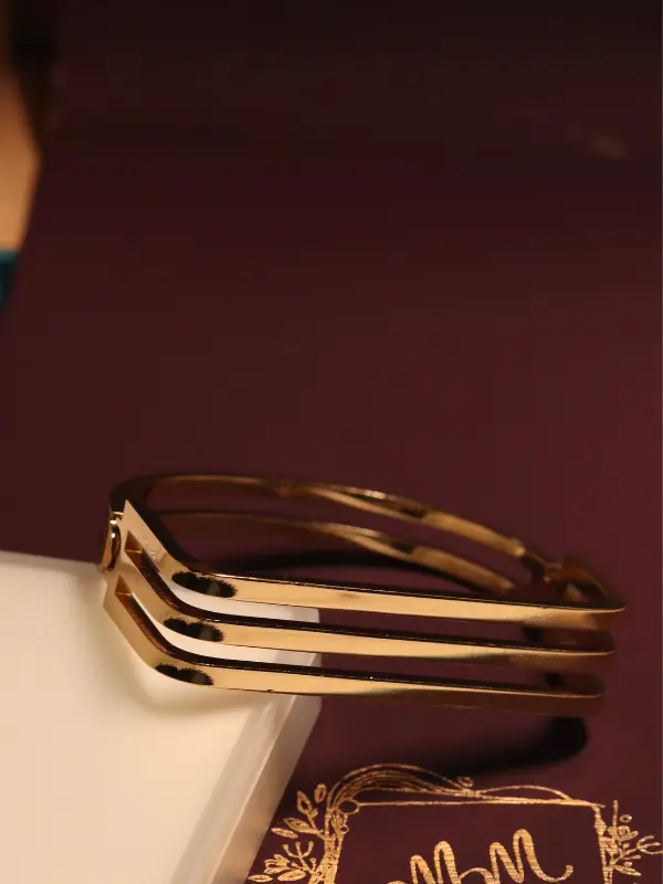 Minimalist Triple-Bar Gold Bangle - Image 3